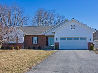 352 E Bailey Rd, Lewisburg, WV 24901