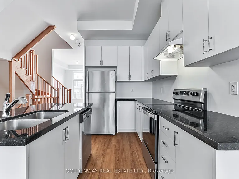 31 Wuhan Ln — Photo 11