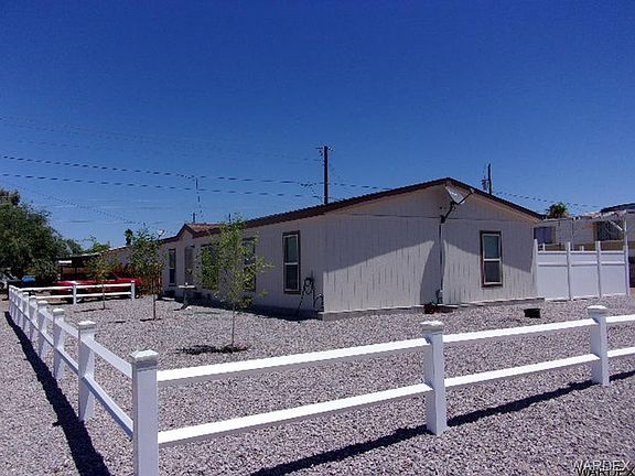 2nd image of 1520 Opal Ln