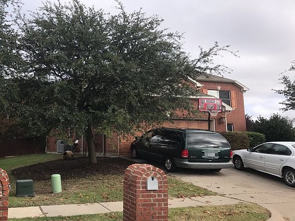 2nd image of 8000 Raven Ct