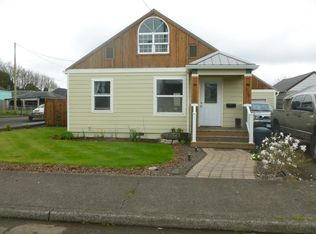 524 Cedar Ave, Tillamook, OR 97141
