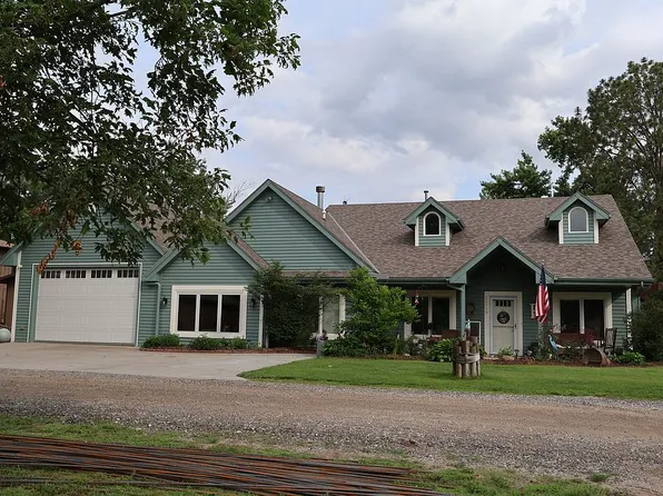 25719 Melrose Ave, Gretna, NE 68028