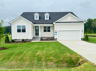 35 Windward Pl, Lillington, NC 27546