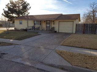 2307 Dee Ave, Garden City, KS 67846