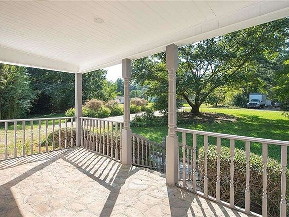 5th image of 3720 Emily Way