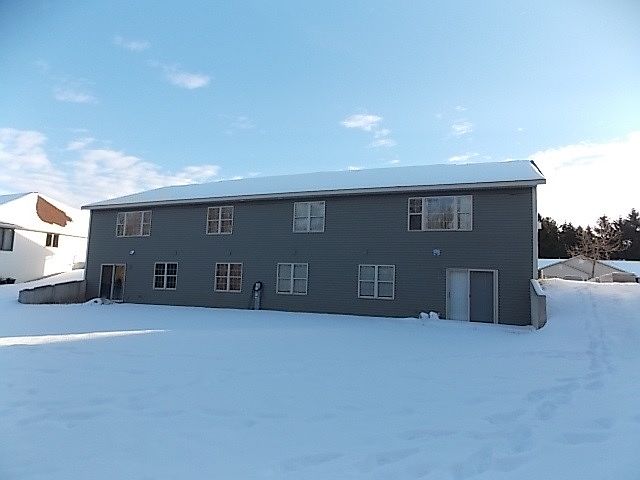 2nd image of 1606 Stacy Ln