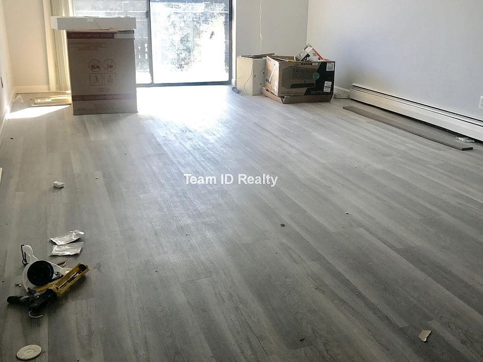 2nd image of 23 Whites Ave