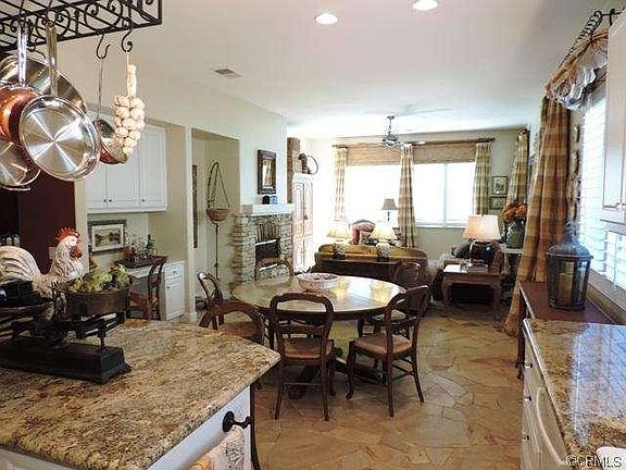 4th image of 23783 Brookside Ct