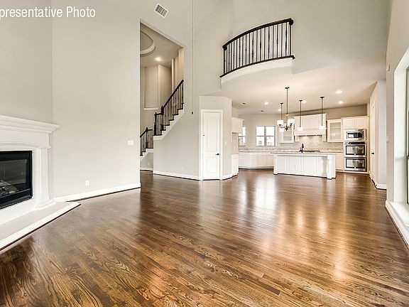 4th image of 4007 Barlow Ct #8S7A33