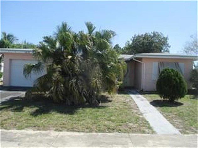1st image of 2490 NW 34th Ter