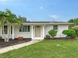 2610 Regatta Dr, Sarasota, FL 34231