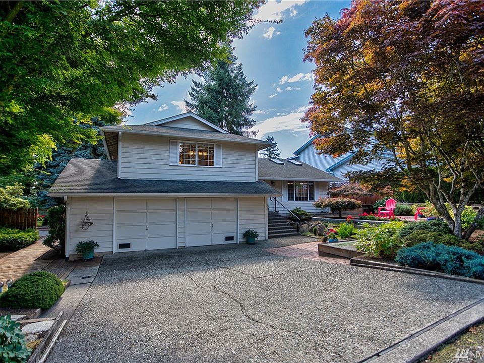 1st image of 9205 NE 131st Pl