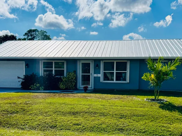 634 SE Whitmore Drive, Port St Lucie, FL 34984
