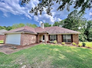 119 Fox Meadow Dr, Brandon, MS 39042