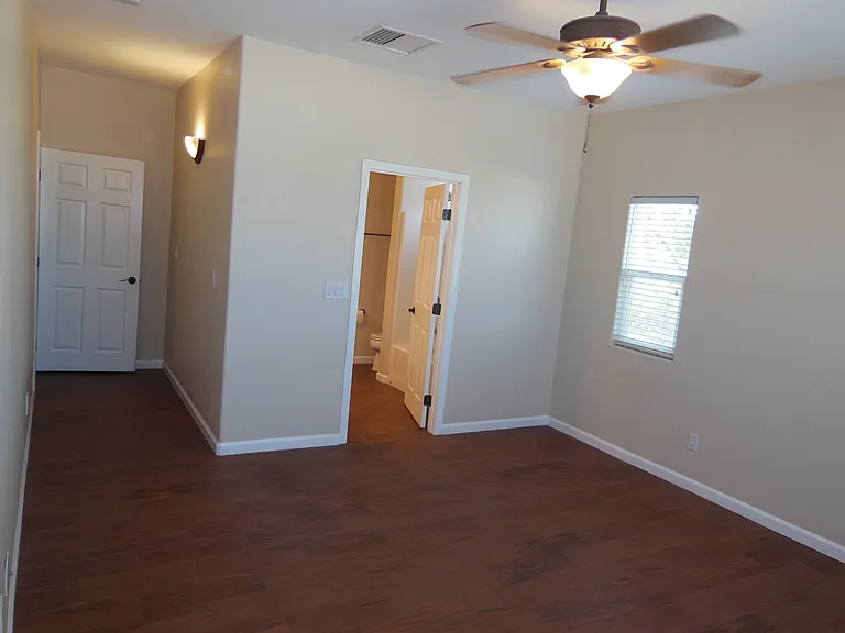 5744 Adobe Cir — Photo 13