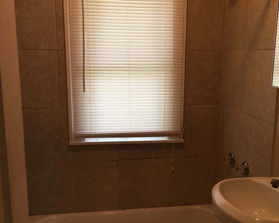 2nd image of 6633 Tracy Ave