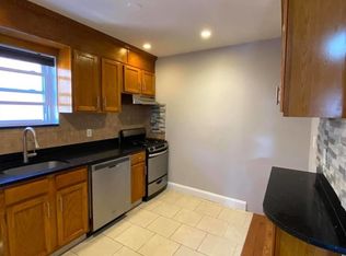 22-30 49th St #2, Astoria, NY 11105