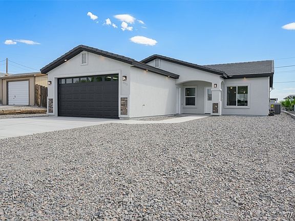 3rd image of 4392 Puerto Verde Drive