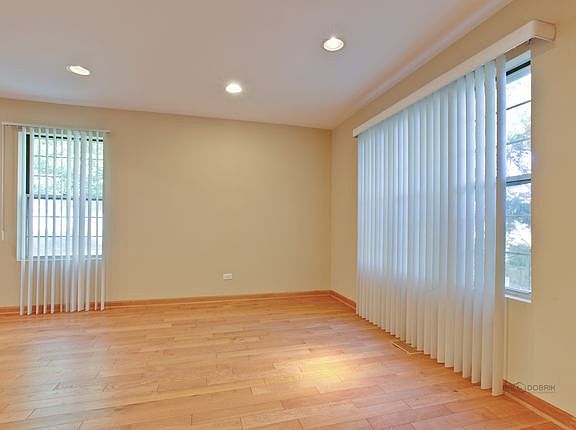 5th image of 864 Winchester Ln