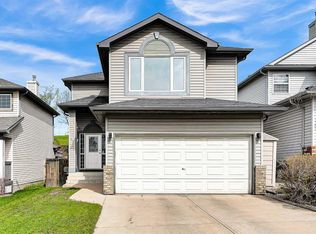 60 E Arbour Crest Ter NW, Calgary, AB T3G4S2