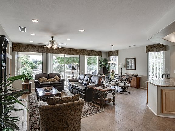 4th image of 20747 N Enchantment Dr
