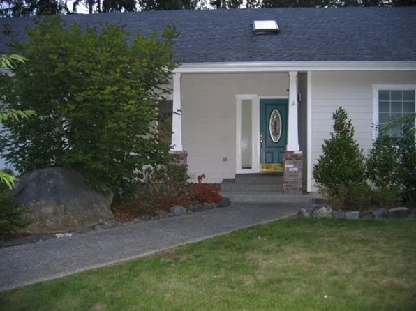 10506 78th Ave NW, Gig Harbor, WA 98332