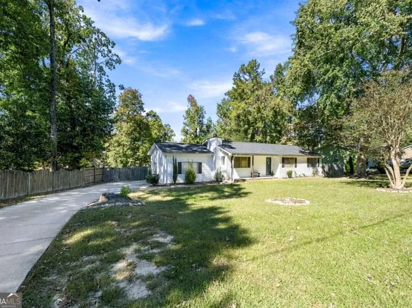1210 Alpha Dr, Lawrenceville, GA 30043