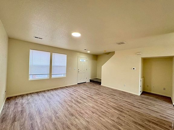 3rd image of 10597 Butte Dr
