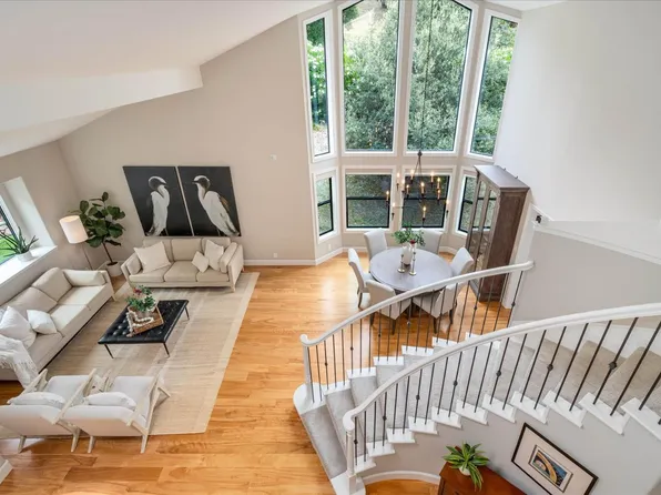 5146 Vista Grande Drive, Santa Rosa, CA 95403