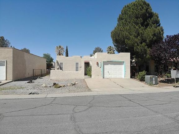 2nd image of 2027 Chateau Dr