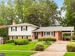 14105 Bauer Dr, Rockville, MD 20853