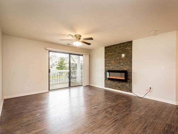 5th image of 2303 Vicente Ct Unit 205