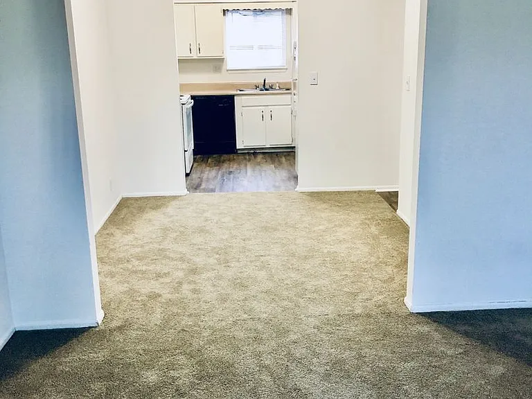 Villages on Madison Apartments — Photo 101