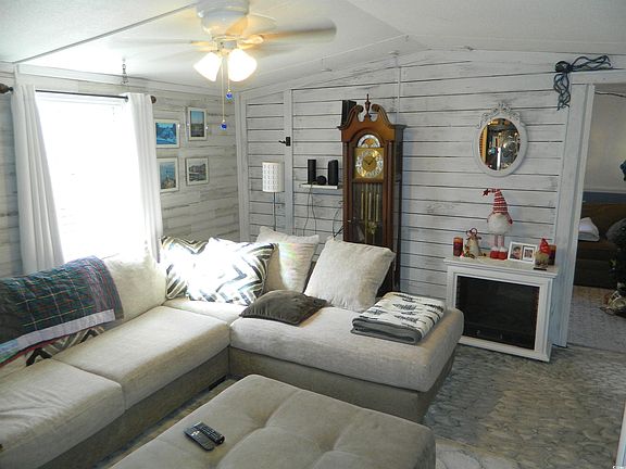 5th image of 2732 Libra Dr.