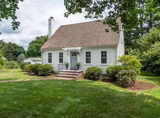 109 Harding St, Medfield, MA 02052