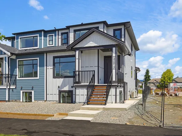 32613 Cherry Ave, Mission, BC V2V 2T6