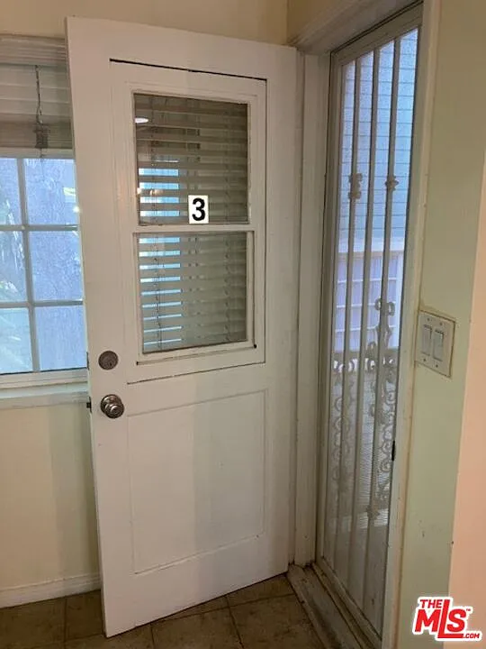 8 bed, 8.0 bath, 6475 sqft, $3,590 — Photo 4