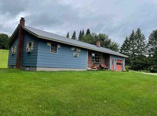 85 Overlook Dr, Lyndonville, VT 05851