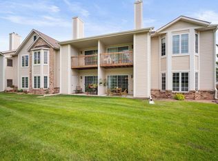 4521 S 124th St, New Berlin, WI 53151