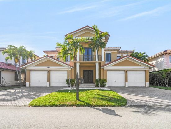 7880 SW 195th Ter, Cutler Bay, FL 33157