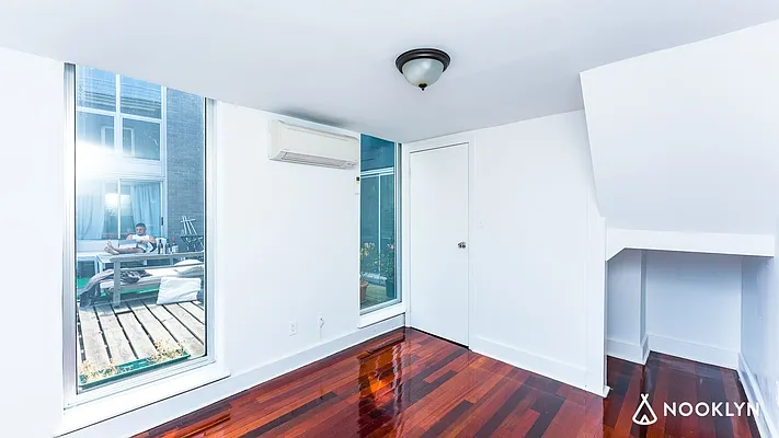 Rented by Nooklyn NYC LLC | media 48