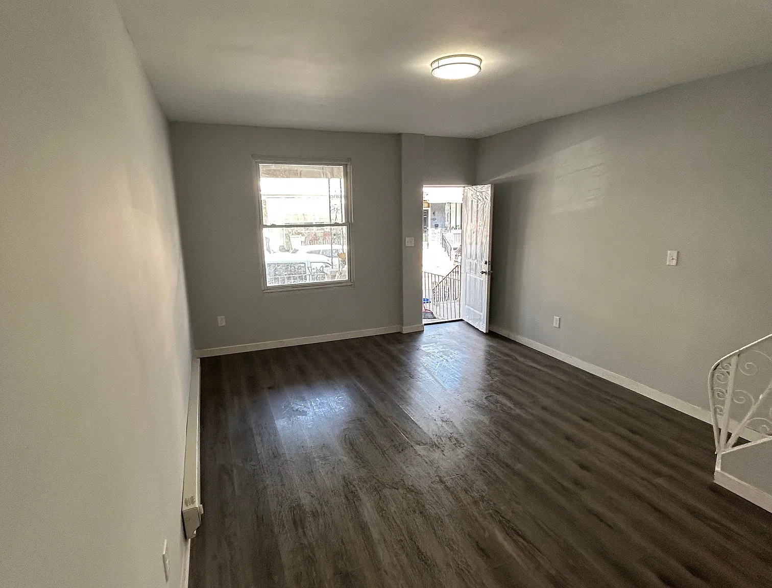 2 bed, 840 sqft, $1,300 — Photo 4