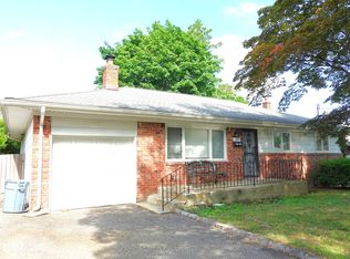 29 Charmian St, Huntington Station, NY 11746