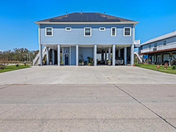 6236 Bayouside Dr, Chauvin, LA 70344