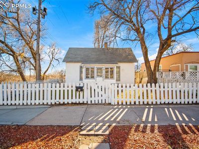 15 E Fountain Blvd, Colorado Springs, CO, 80903