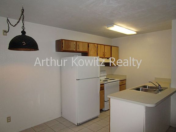 5th image of 1450 S Palmetto Ave APT 106