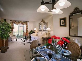 87 Milligan Rd, West Babylon, NY 11704