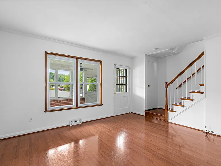 3317 Belsford Ct — Photo 15