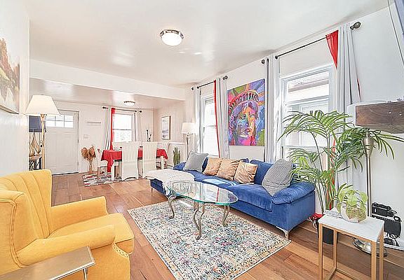 4th image of 1280 E 88th St #1