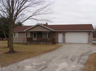 4065 Norman Rd, Fort Gratiot, MI 48059